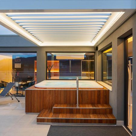 Corallo Wellness Hotel Diano Marina Bagian luar foto