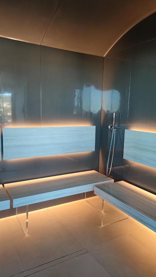 Corallo Wellness Hotel Diano Marina Bagian luar foto