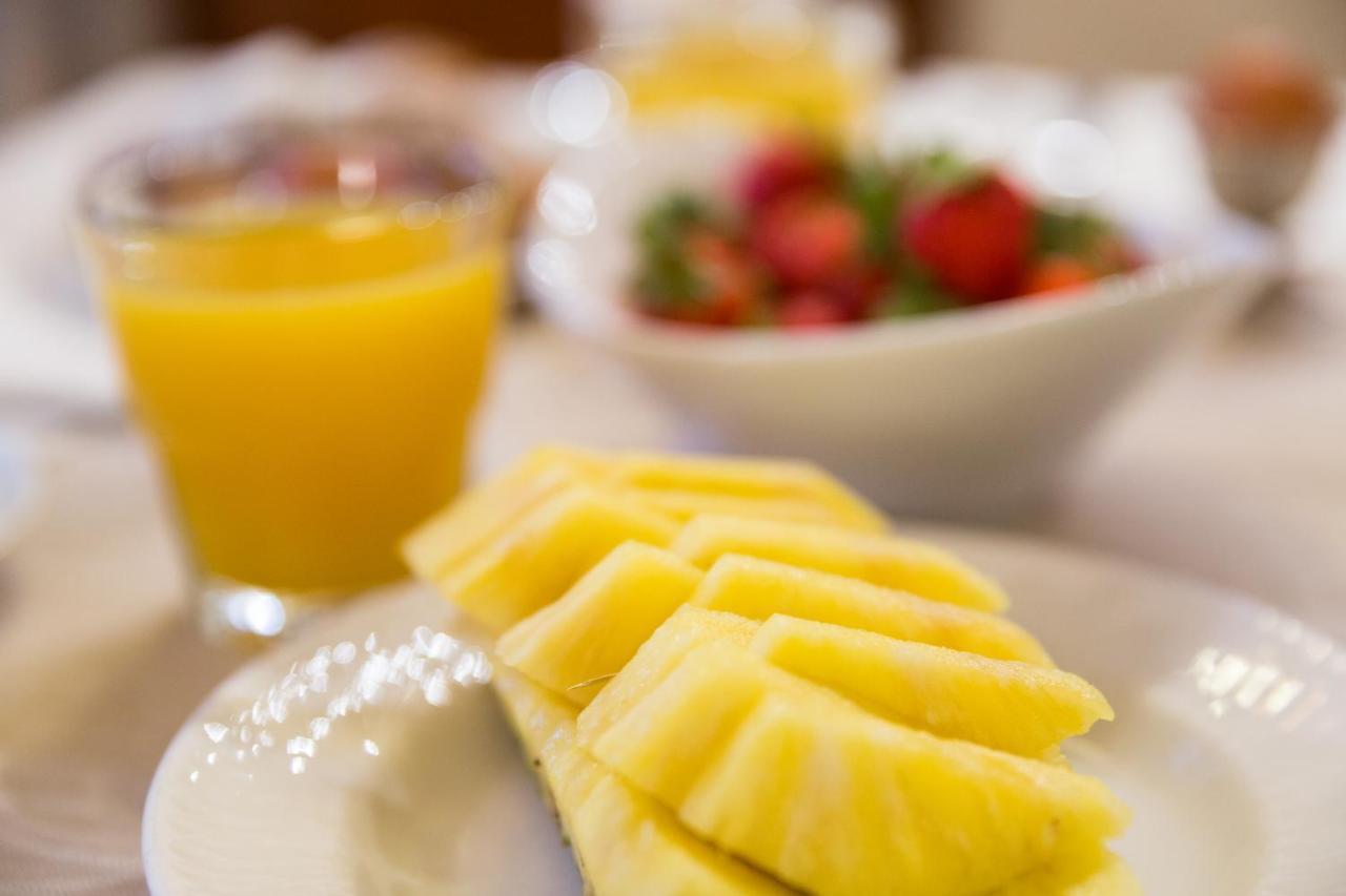 Corallo Wellness Hotel Diano Marina Bagian luar foto